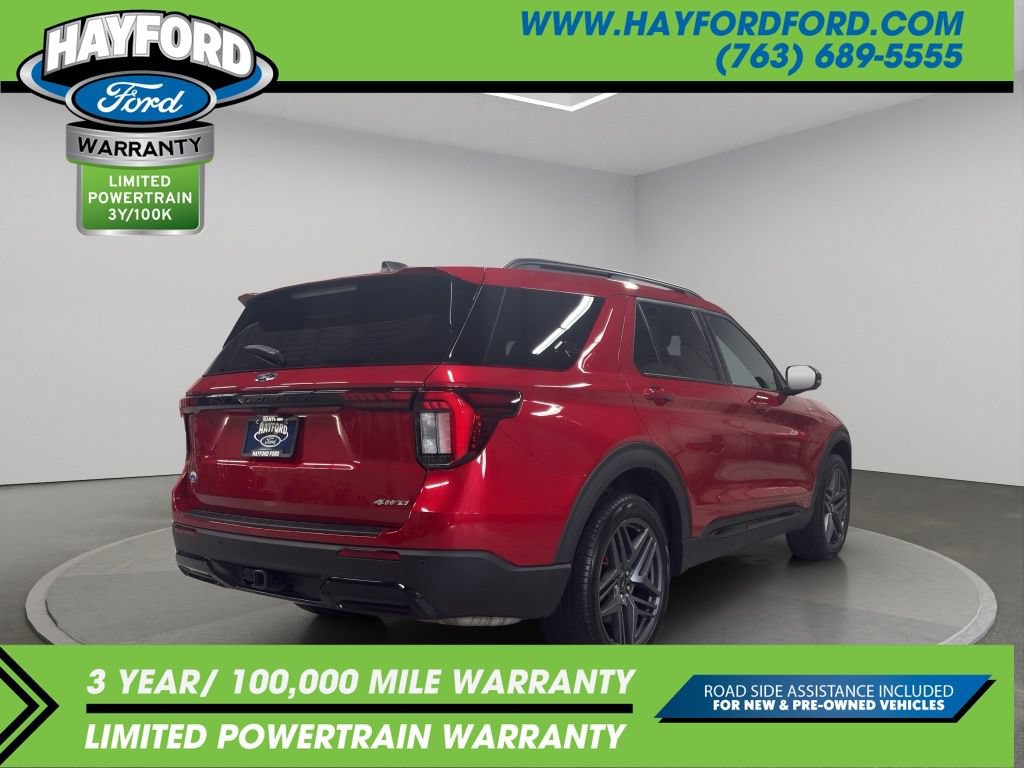 Used 2025 Ford Explorer ST-Line w/ Premium Package AWD/4WD image 3