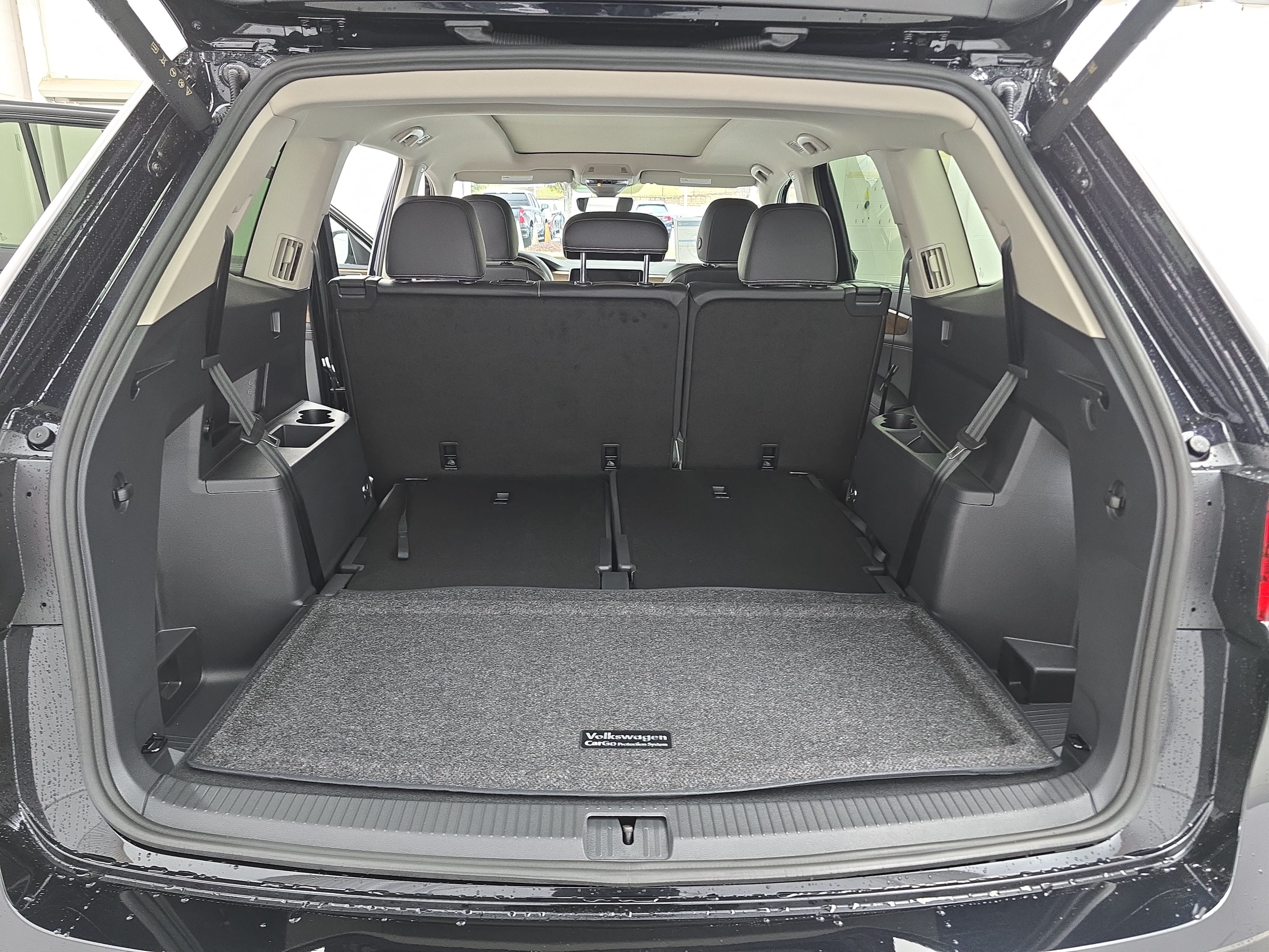 New 2026 Volkswagen Atlas SE FWD image 13