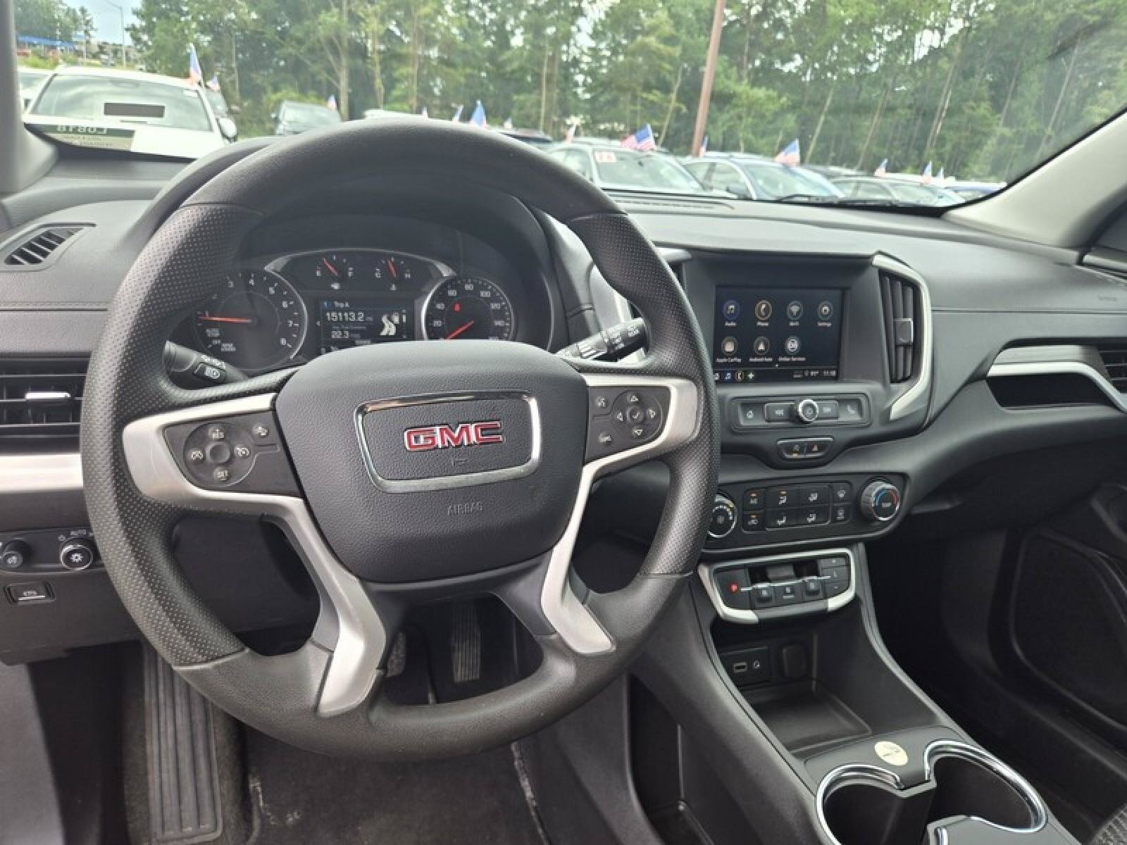 Used 2024 GMC Terrain SLE AWD/4WD image 7