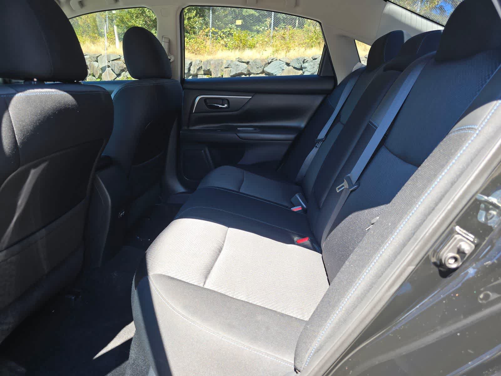 Used 2018 Nissan Altima 2.5 SR FWD image 23