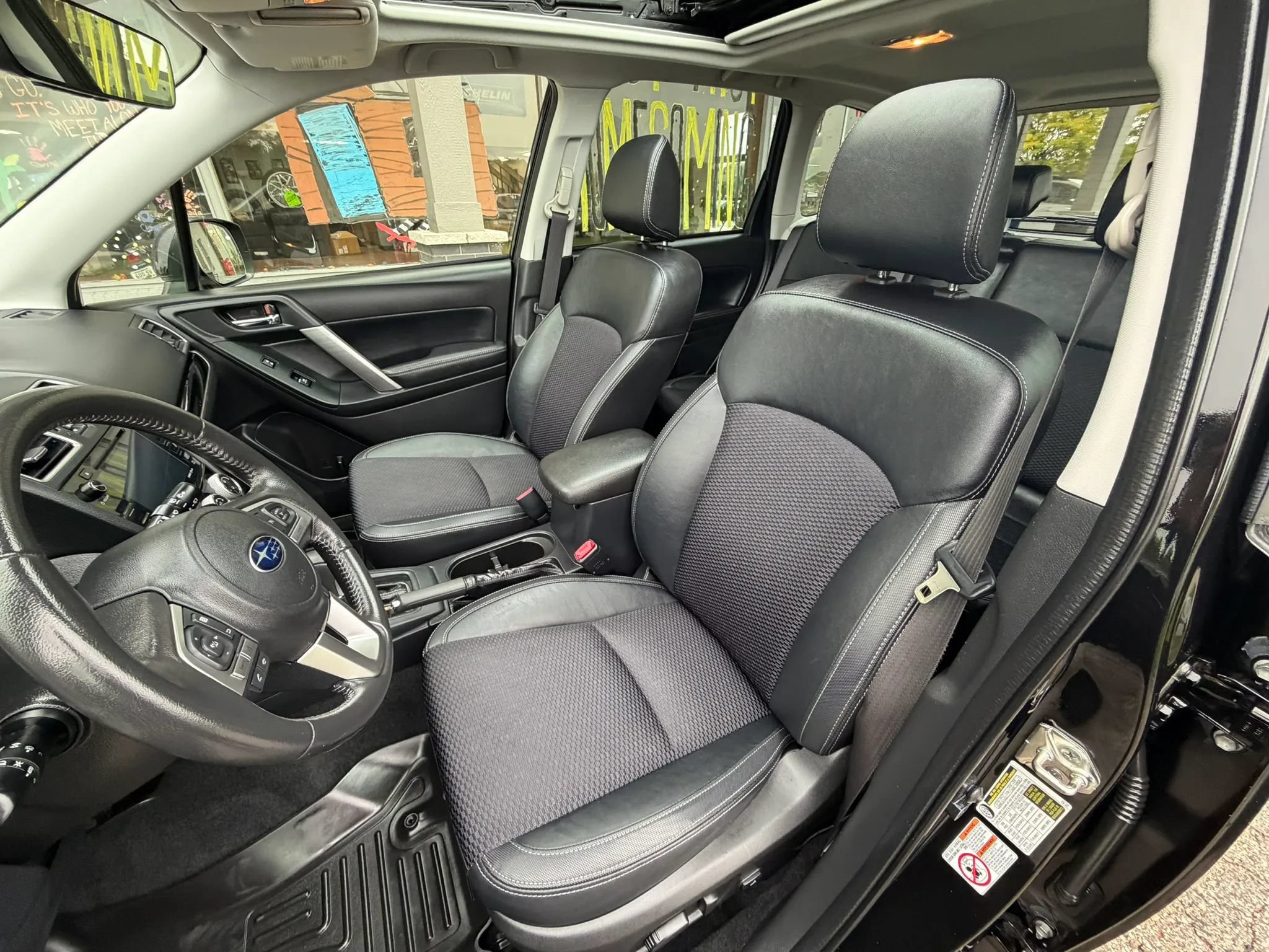 Used 2018 Subaru Forester 2.5i Premium w/ Popular Package #2A AWD/4WD image 11
