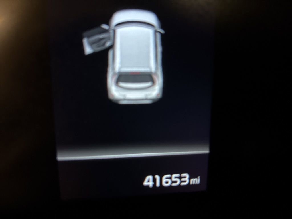 Used 2023 Kia Soul EX image 9