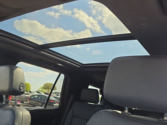 Used 2022 Chevrolet Tahoe Z71 w/ Luxury Package image 31