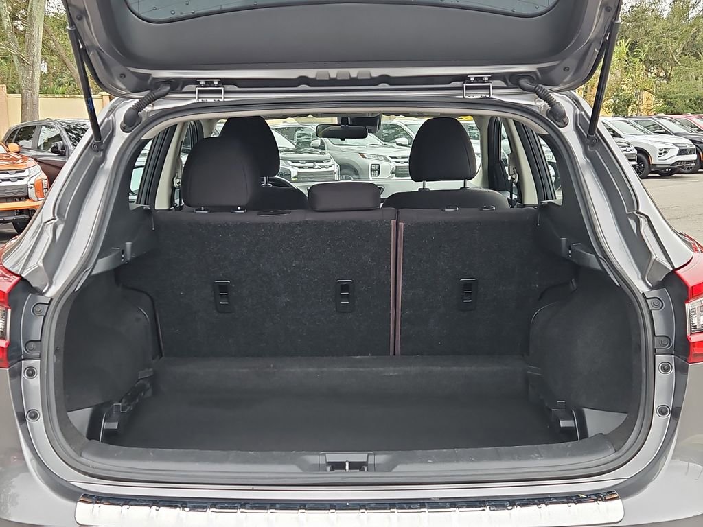 Used 2021 Nissan Rogue Sport S image 8