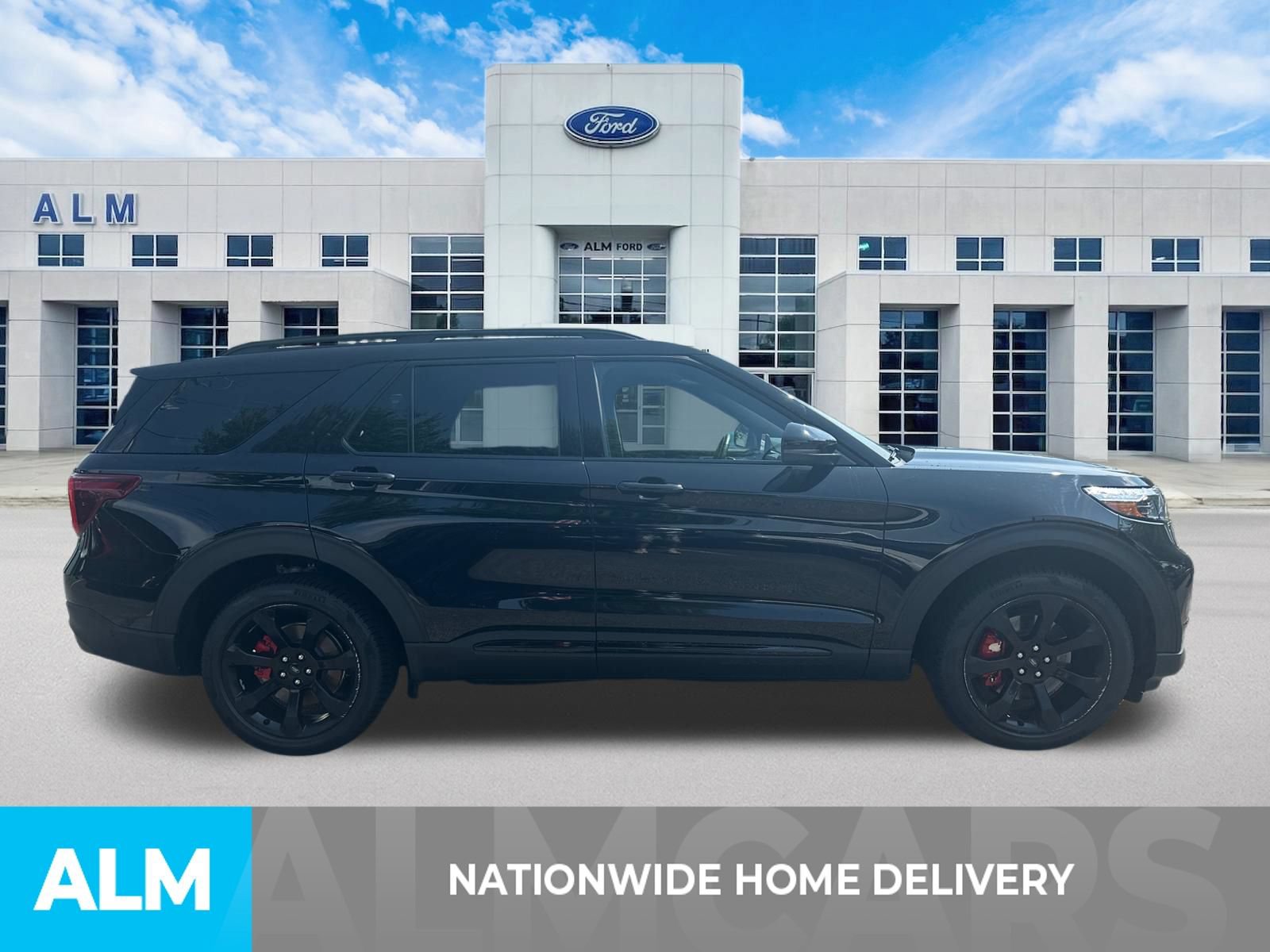 Certified 2022 Ford Explorer ST w/ Equipment Group 401A AWD/4WD image 4