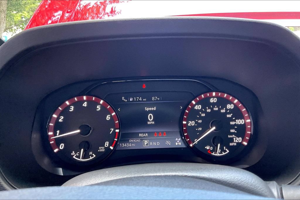 Used 2026 Nissan Frontier PRO-4X AWD/4WD image 7
