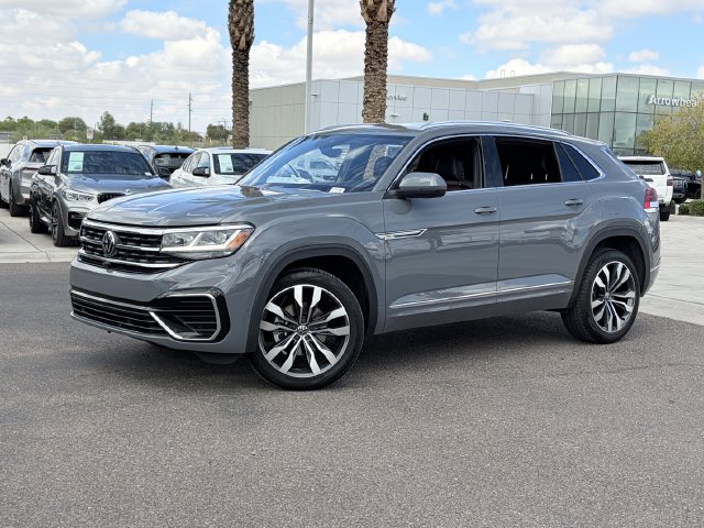 Used 2023 Volkswagen Atlas Cross Sport SEL Premium R-Line AWD/4WD image 2