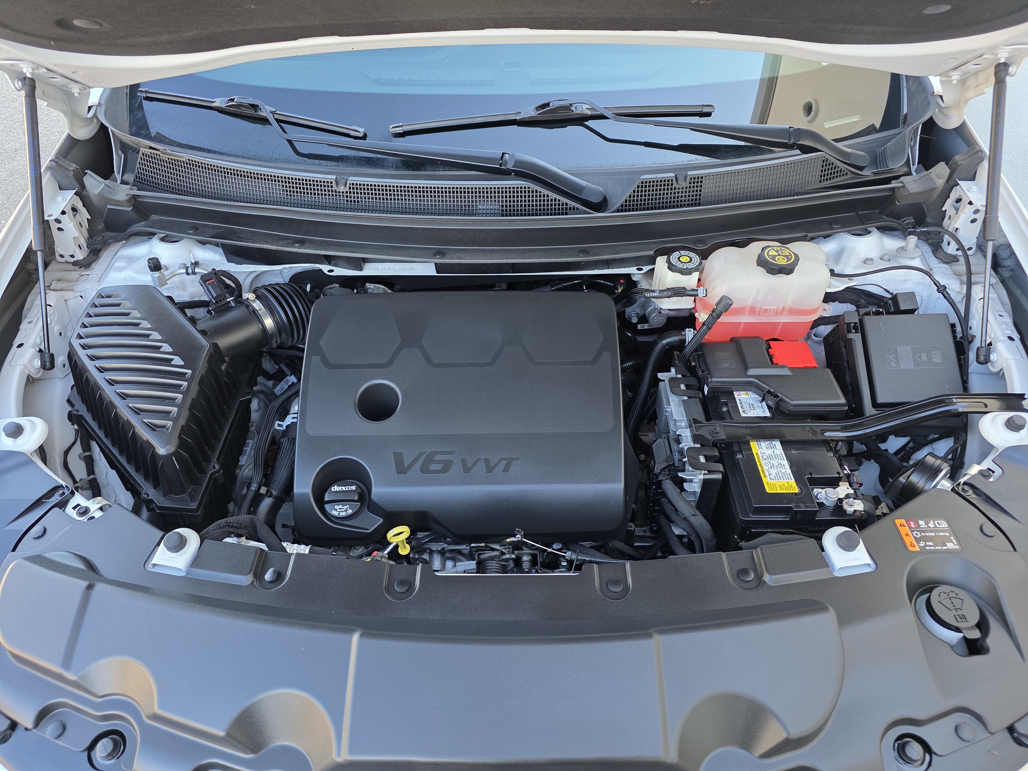 Used 2023 Chevrolet Traverse LT w/ LT Premium Package image 46