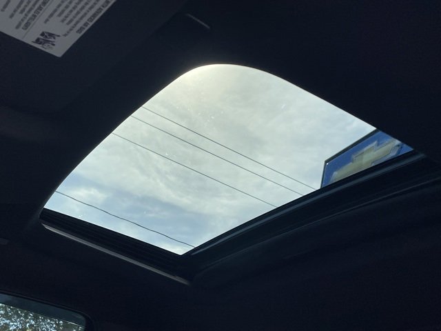 Certified 2021 Chevrolet Silverado 1500 High Country w/ Safety Package II image 7