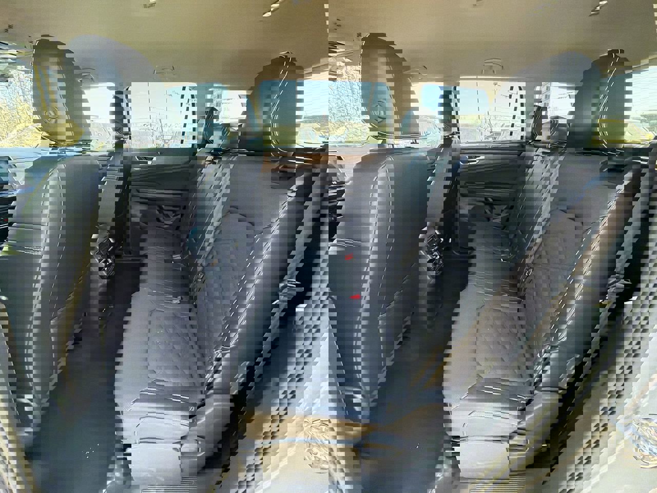 Used 2024 Volkswagen Atlas SE image 20