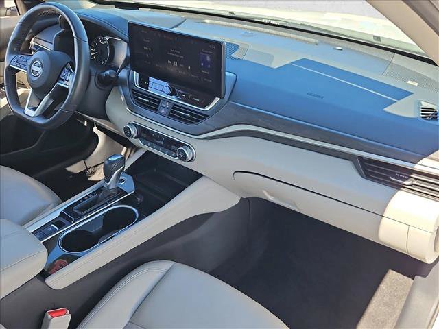 Used 2023 Nissan Altima 2.5 SL FWD image 29