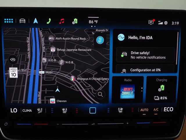 Used 2025 Volkswagen ID. Buzz 1st Edition image 32