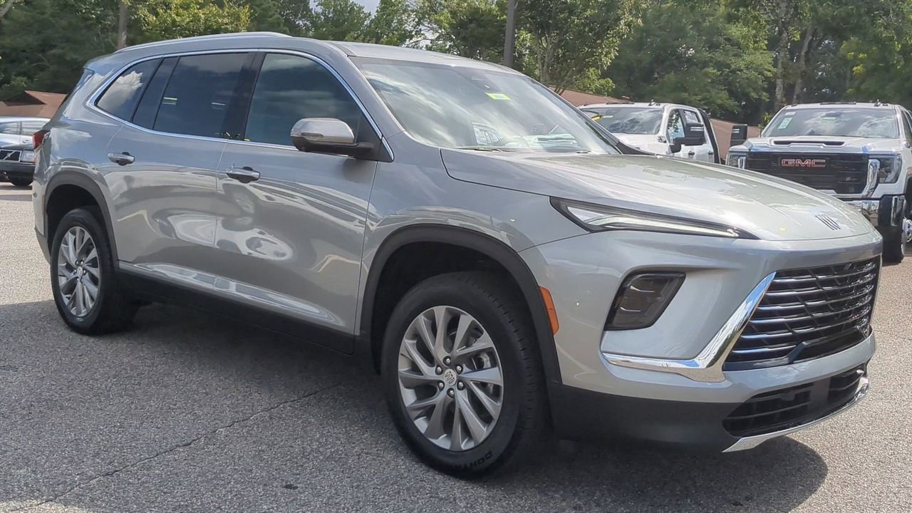 New 2026 Buick Enclave Preferred w/ Power Package image 2