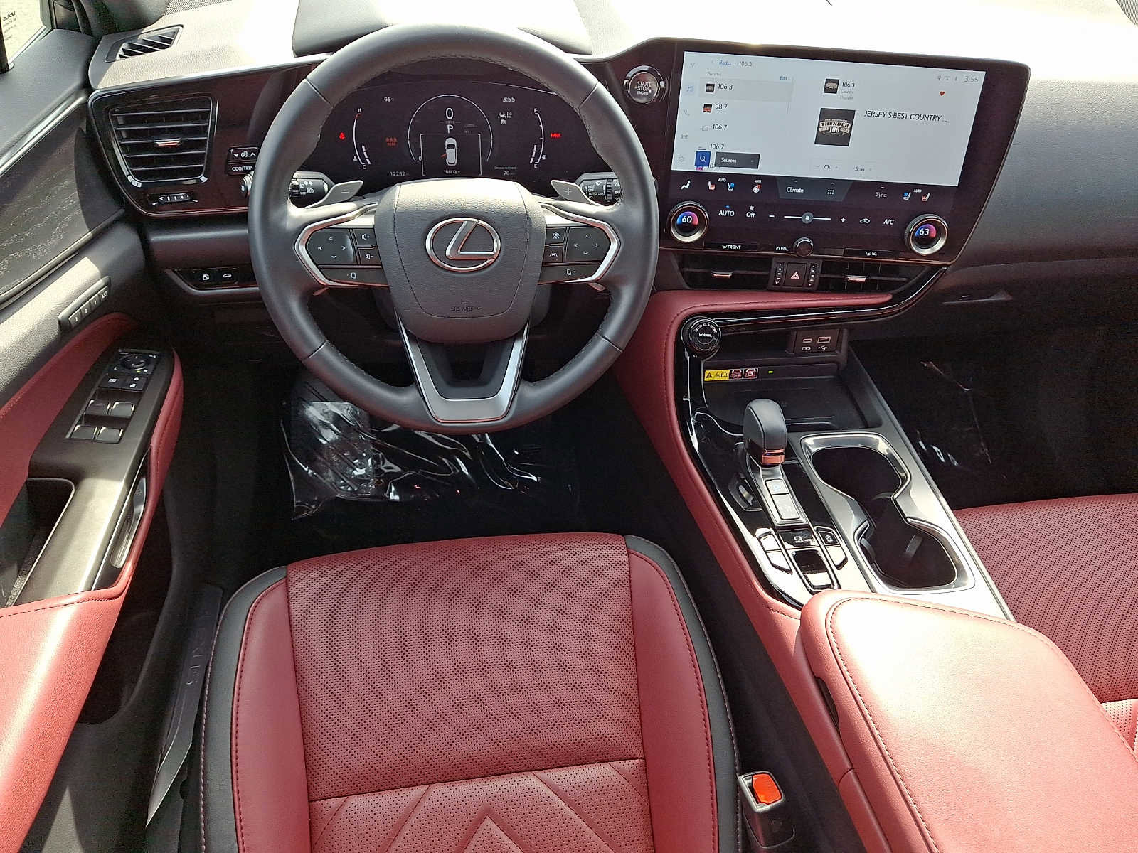 Used 2023 Lexus NX 350 AWD image 11