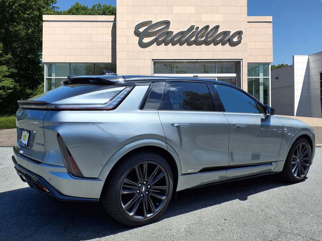 New 2026 Cadillac Lyriq V image 5
