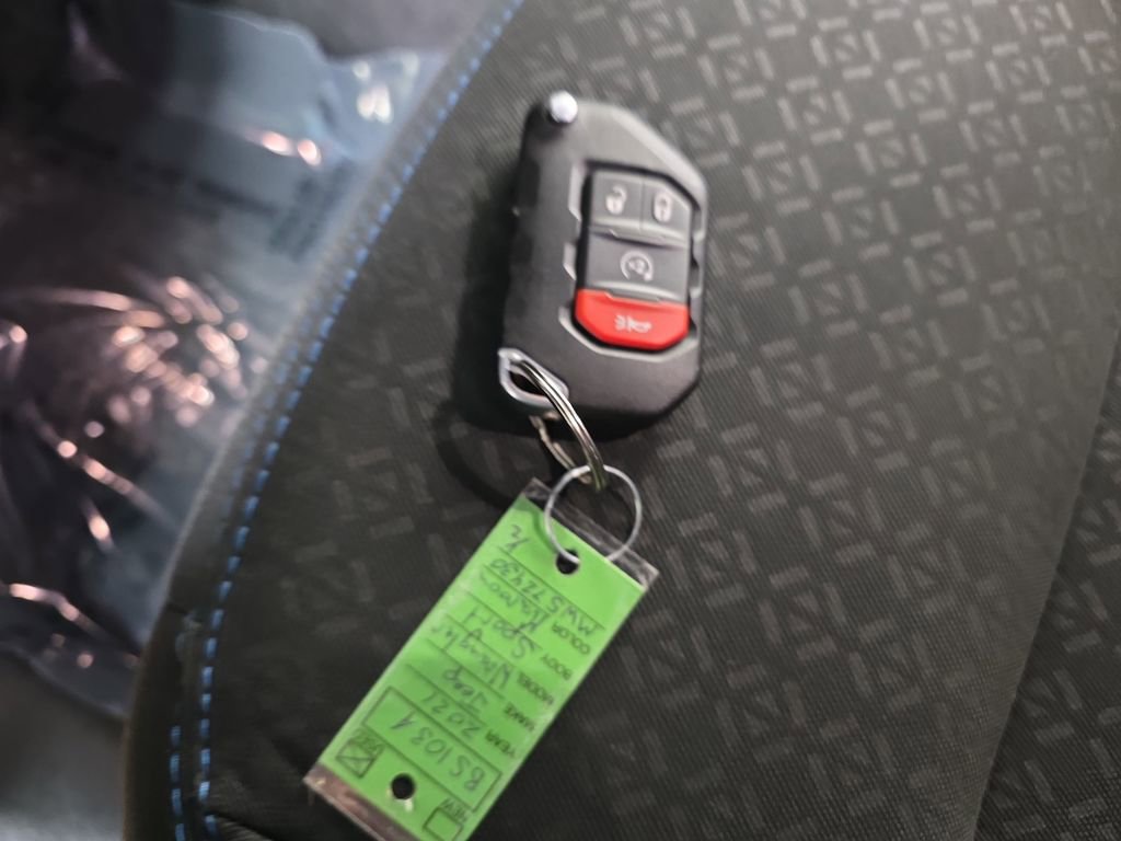 Used 2021 Jeep Wrangler Sport image 32
