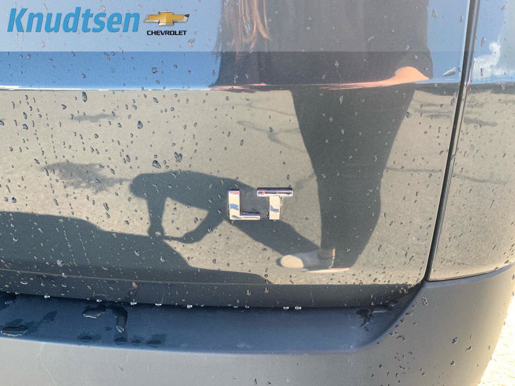 Used 2021 Chevrolet Traverse LT AWD/4WD image 9