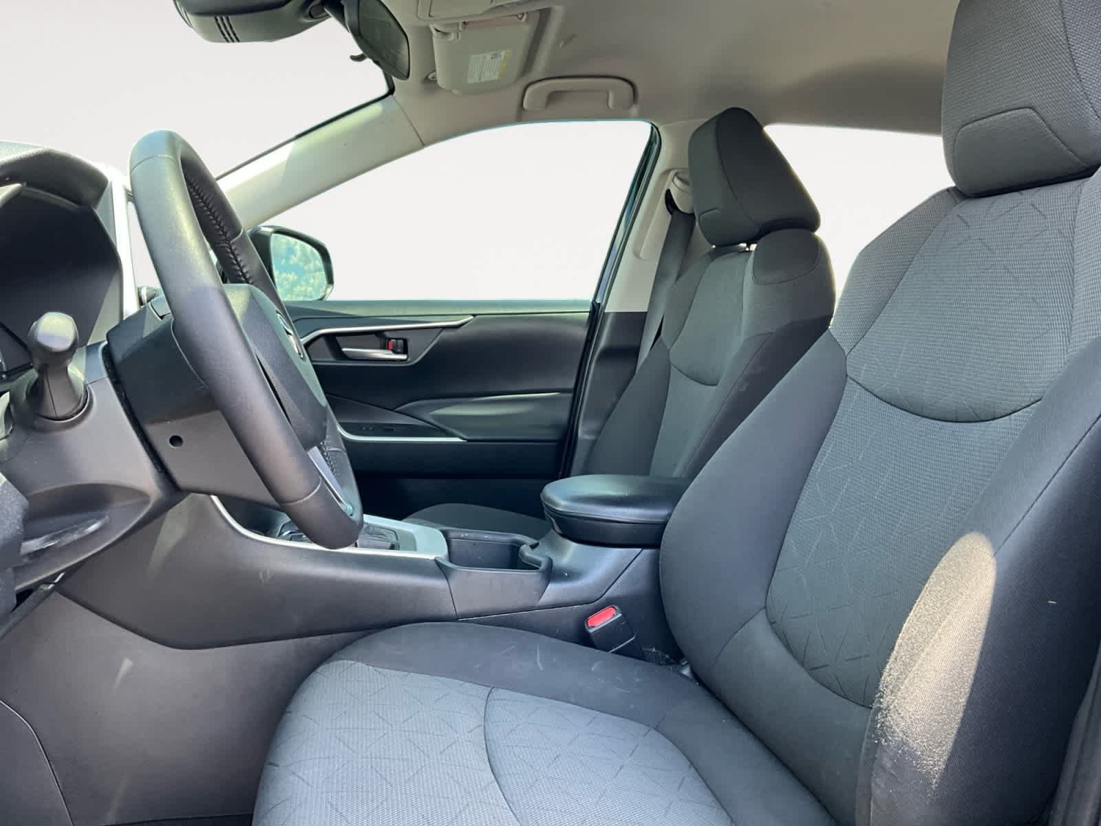 Used 2023 Toyota RAV4 XLE w/ XLE Grade Weather Package AWD/4WD image 9