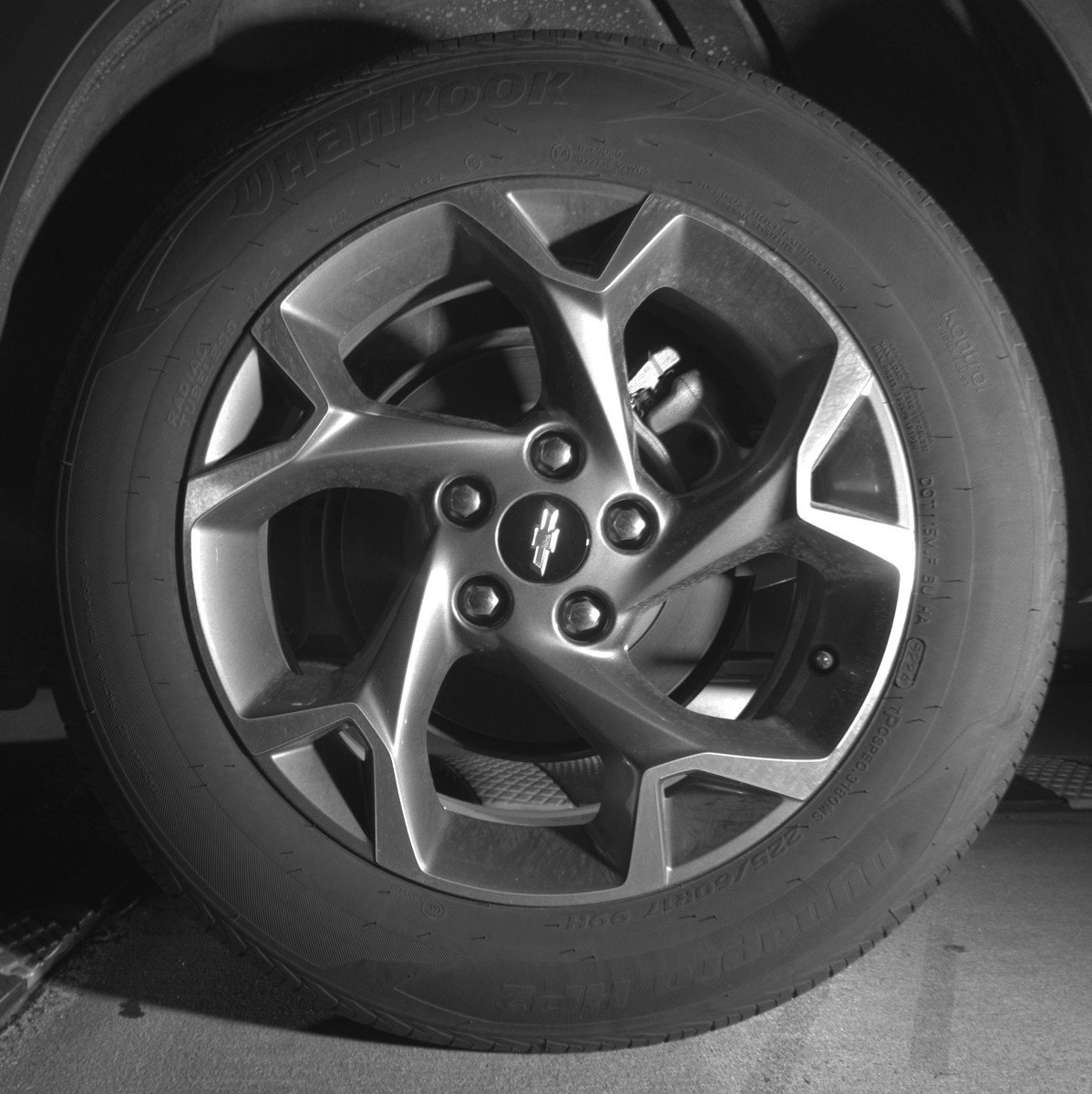 Used 2025 Chevrolet Trax LT image 14