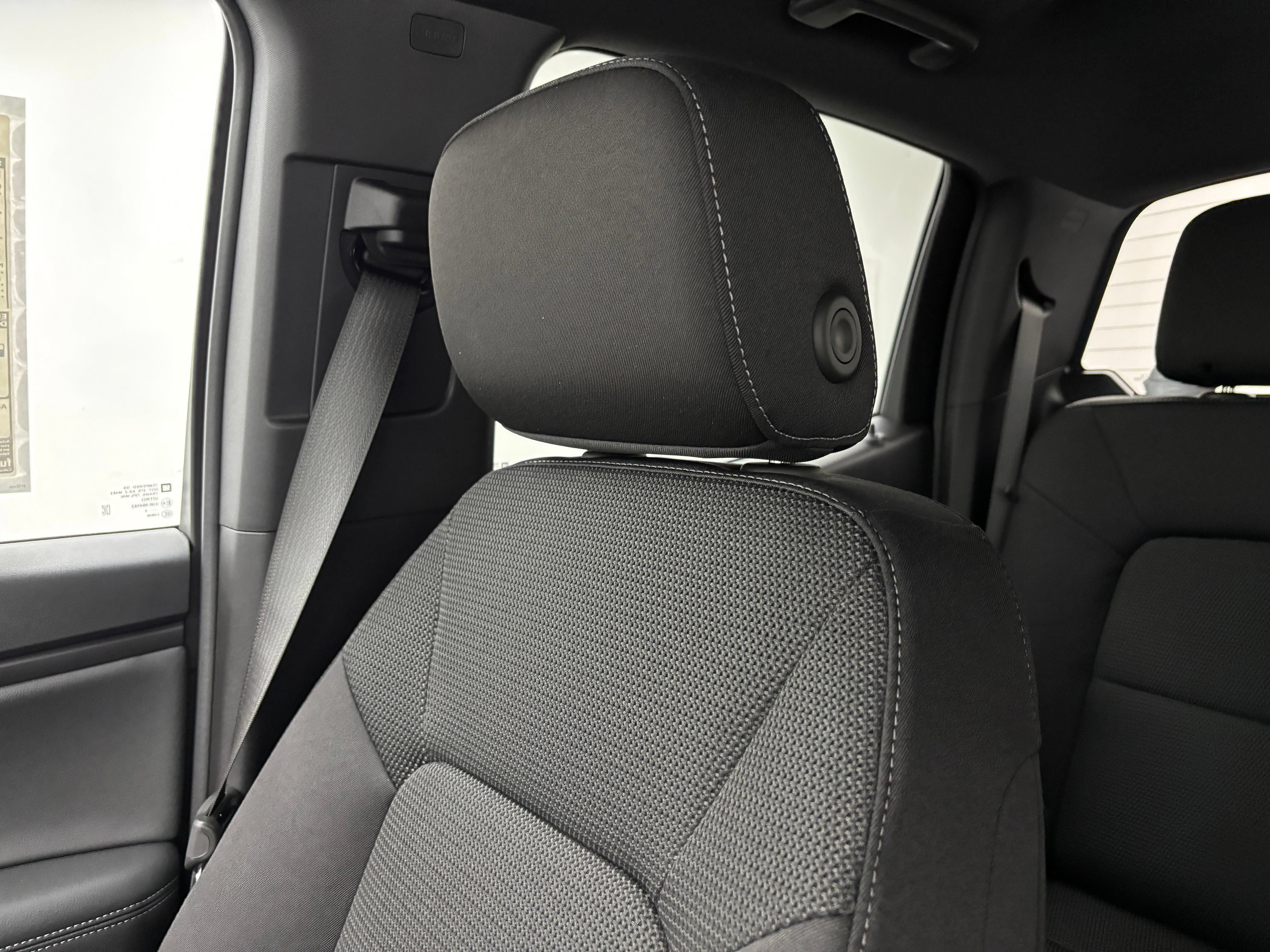 New 2026 GMC Canyon Elevation w/ Convenience Package RWD image 39