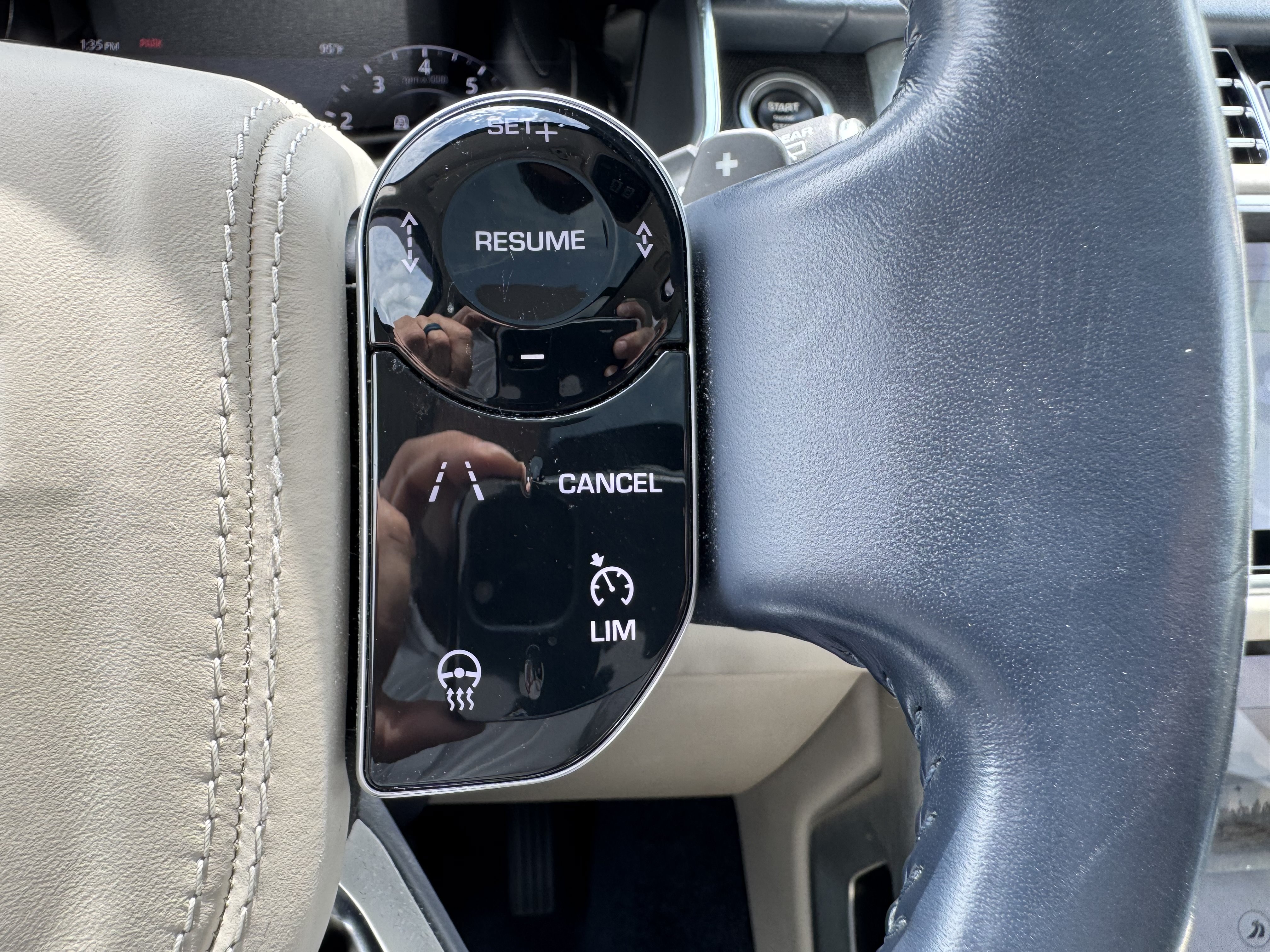 Used 2020 Land Rover Range Rover HSE AWD/4WD image 18