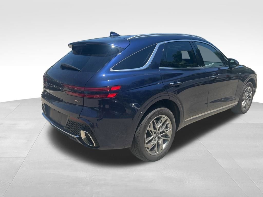 Used 2025 Genesis GV70 2.5T AWD/4WD image 5