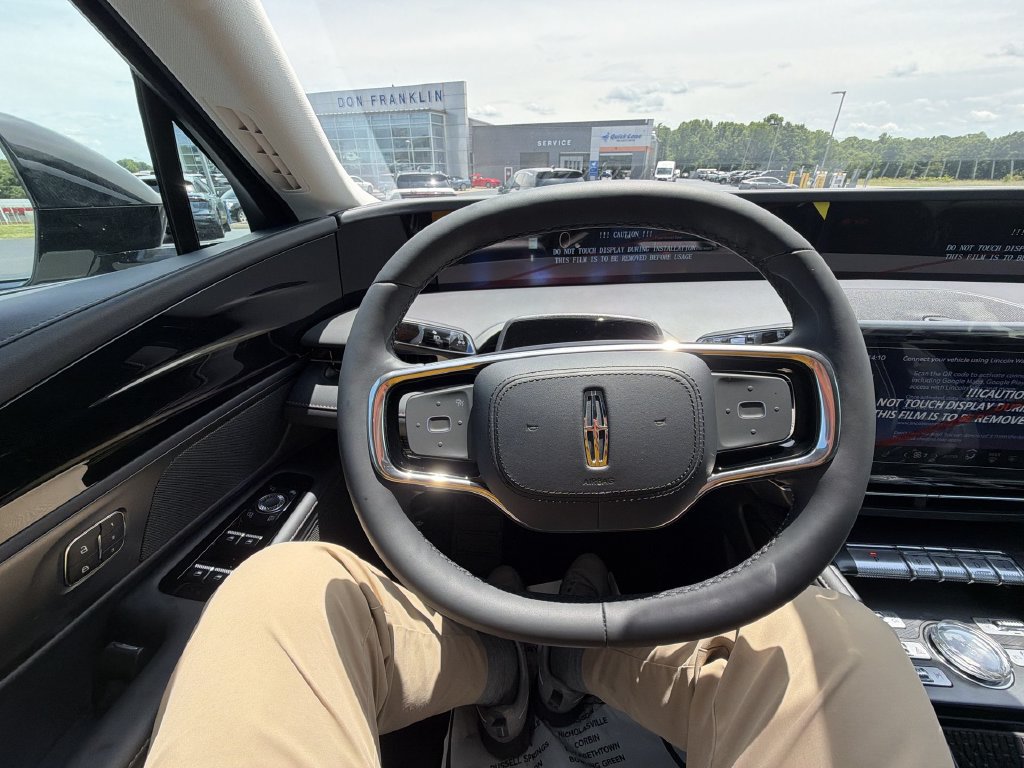 New 2026 Lincoln Nautilus Premier AWD/4WD image 20