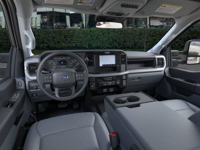 New 2026 Ford F550 4x4 Crew Cab Super Duty image 9