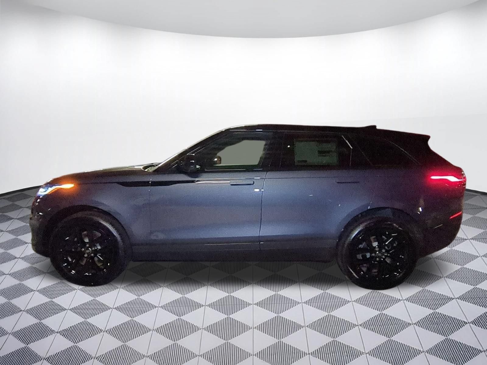 New 2026 Land Rover Range Rover Velar S AWD/4WD image 2