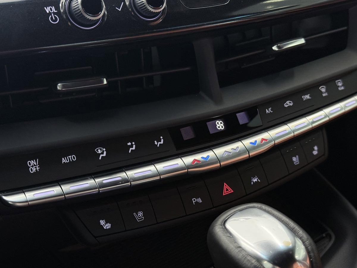 Used 2025 Cadillac CT4 Premium Luxury image 53