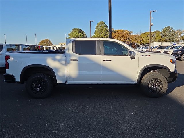 New 2026 Chevrolet Silverado 1500 ZR2 image 4
