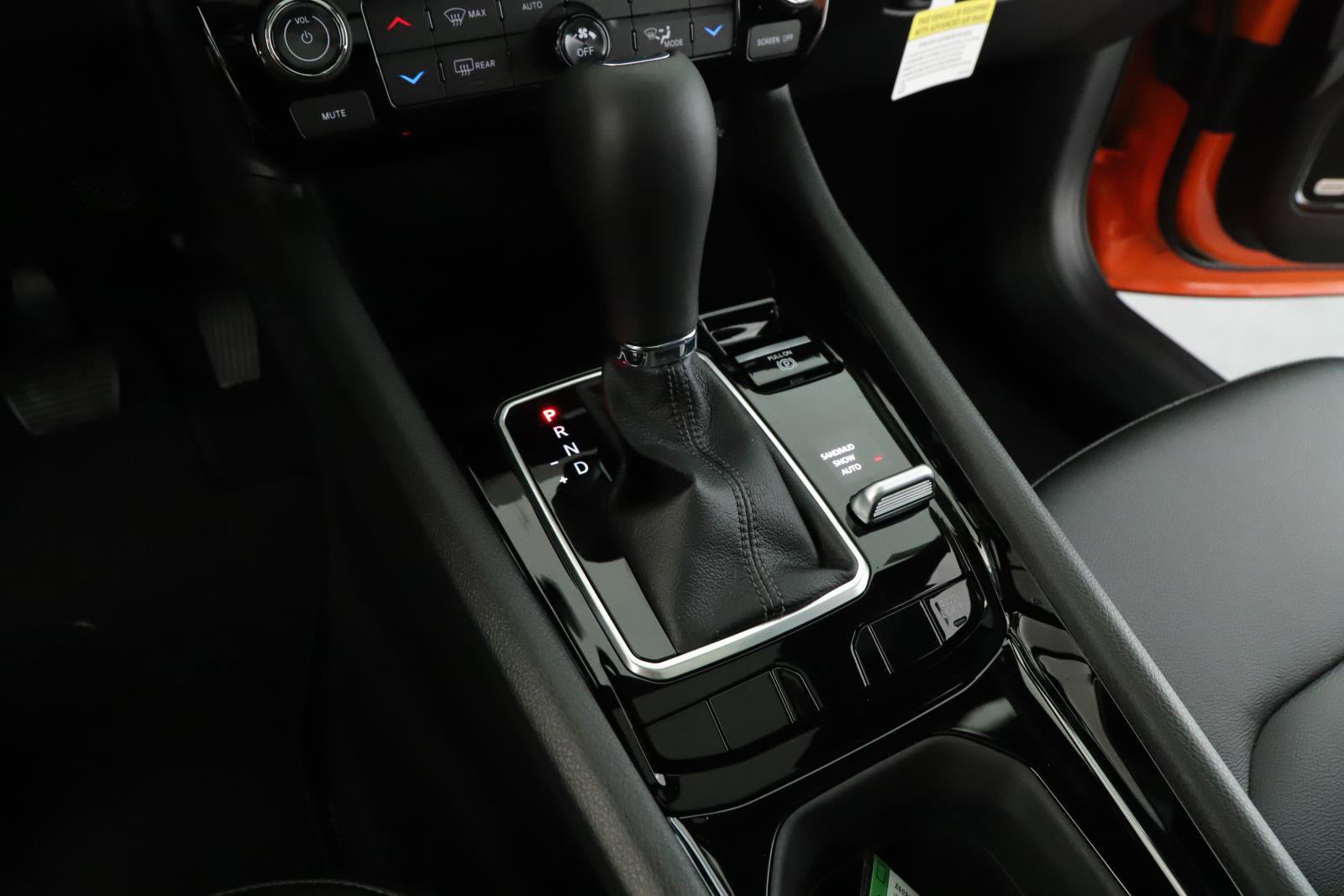 New 2026 Jeep Compass Limited w/ Sun, Sound & Navigation Group image 17