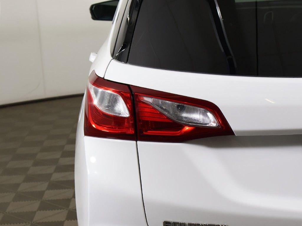 Used 2020 Chevrolet Equinox LT w/ Sport Edition image 15