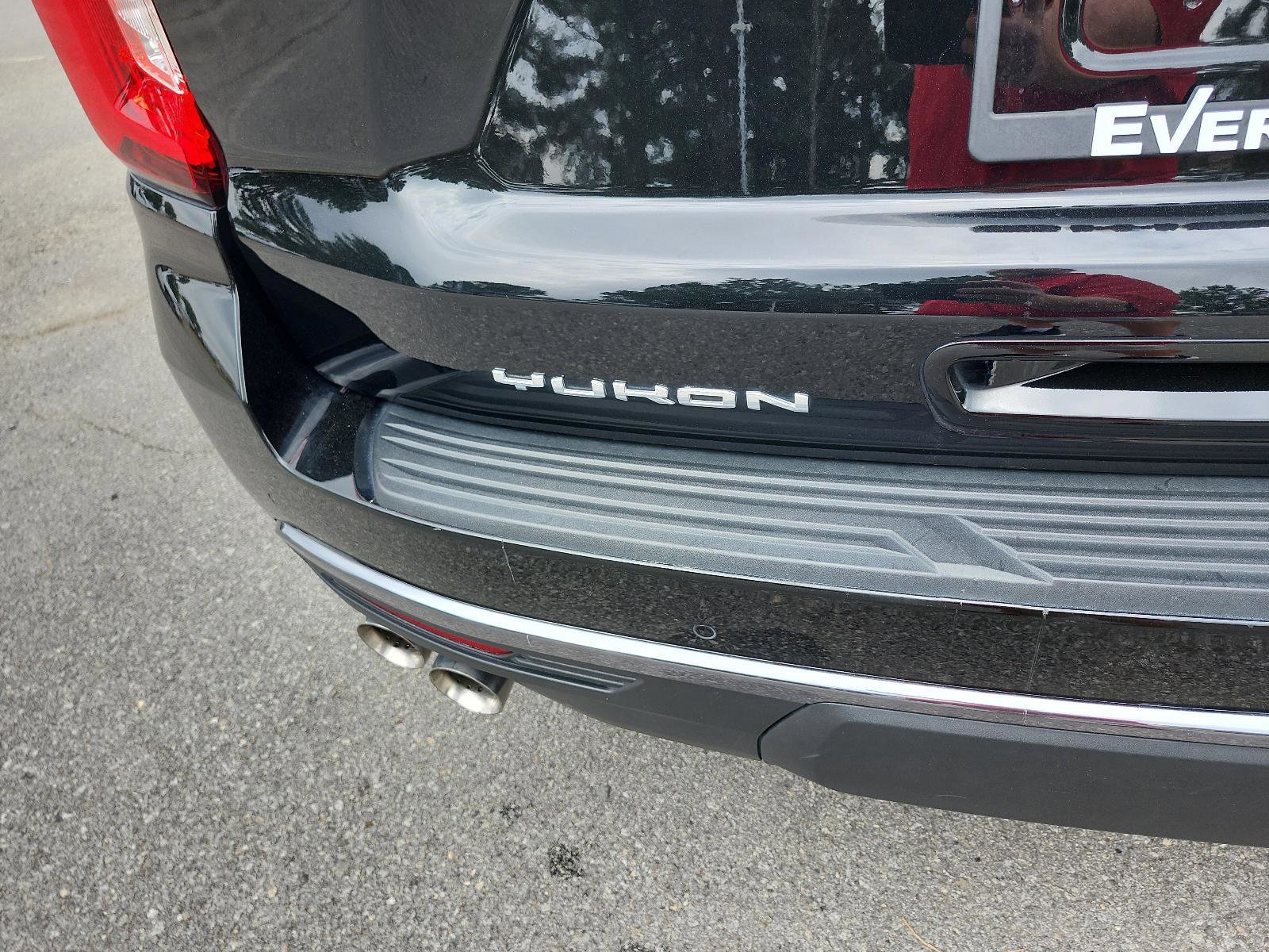 Certified 2024 GMC Yukon Denali Ultimate image 4