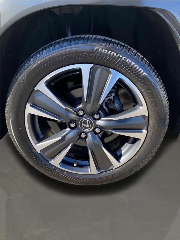 Used 2024 Lexus UX 250h UX 250h FWD image 8
