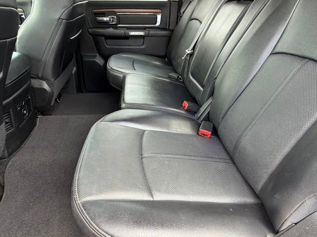 Used 2018 RAM 1500 Laramie w/ Convenience Group AWD/4WD image 14