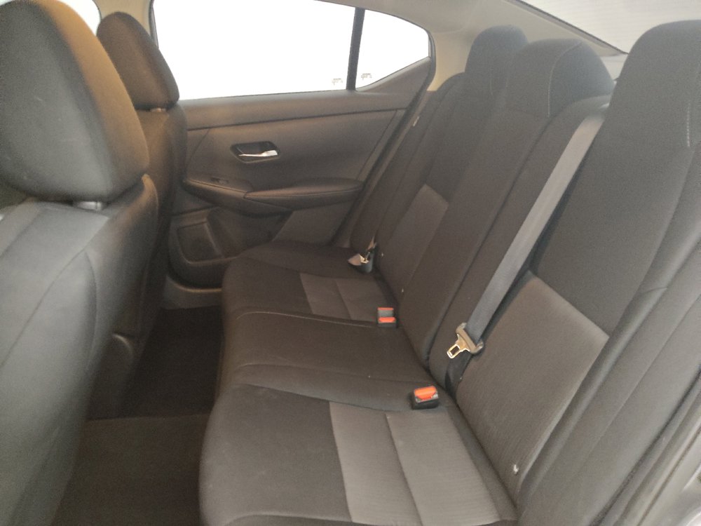 Used 2023 Nissan Sentra SV FWD image 18