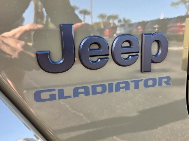 New 2026 Jeep Gladiator Willys AWD/4WD image 12