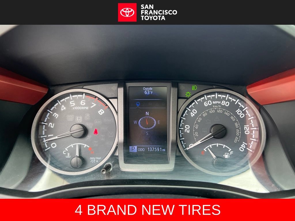Used 2016 Toyota Tacoma TRD Off-Road AWD/4WD image 30