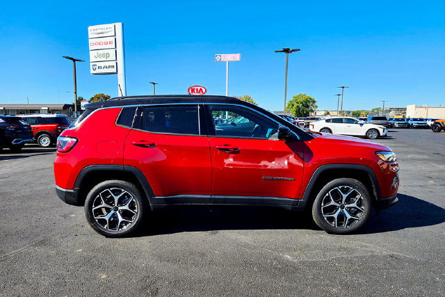 New 2026 Jeep Compass Limited AWD/4WD image 30