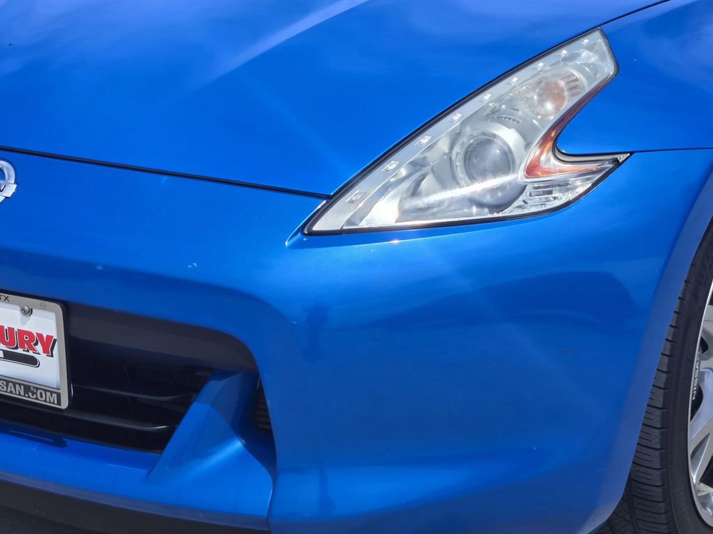 Used 2012 Nissan 370Z Touring w/ Sport Pkg RWD image 8