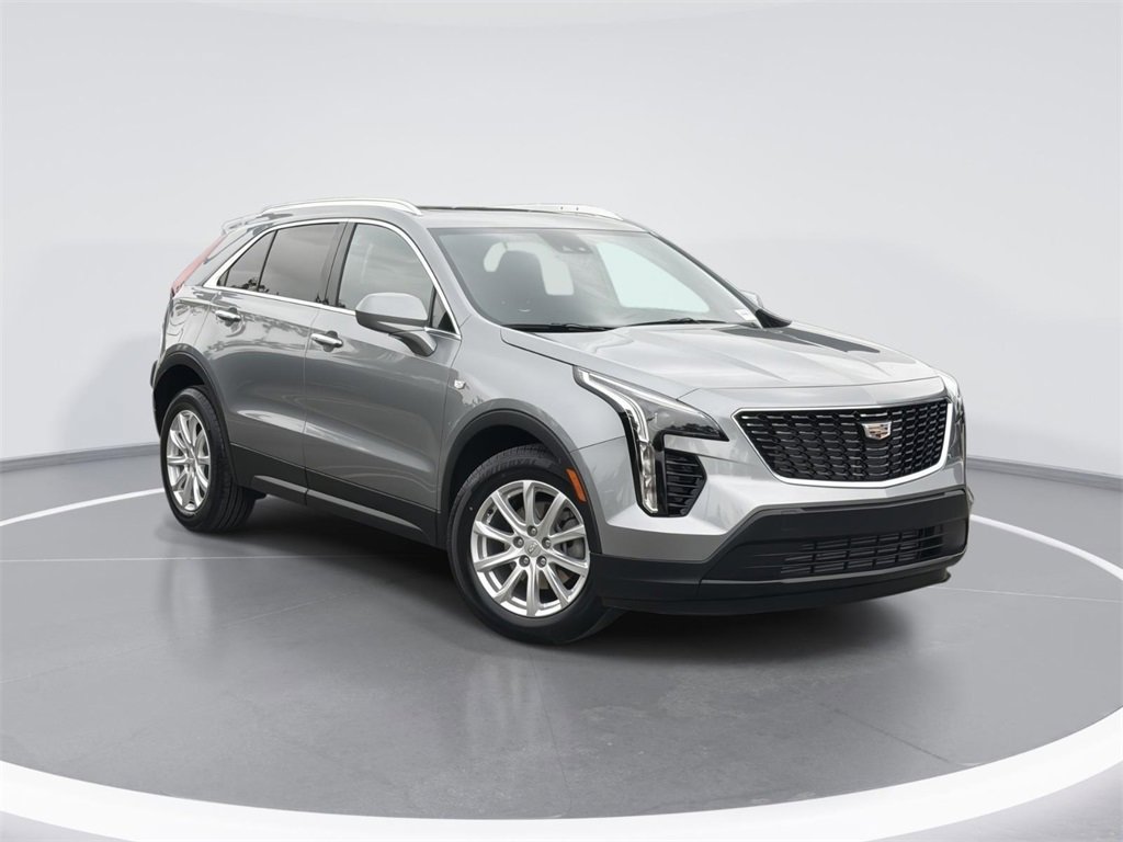 Certified 2023 Cadillac XT4 Luxury w/ Cold Weather Package