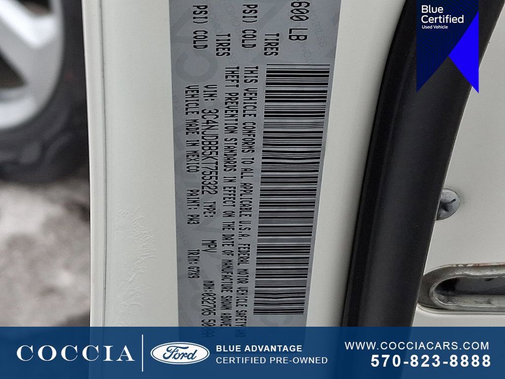 Used 2019 Jeep Compass Latitude w/ Cold Weather Group image 27