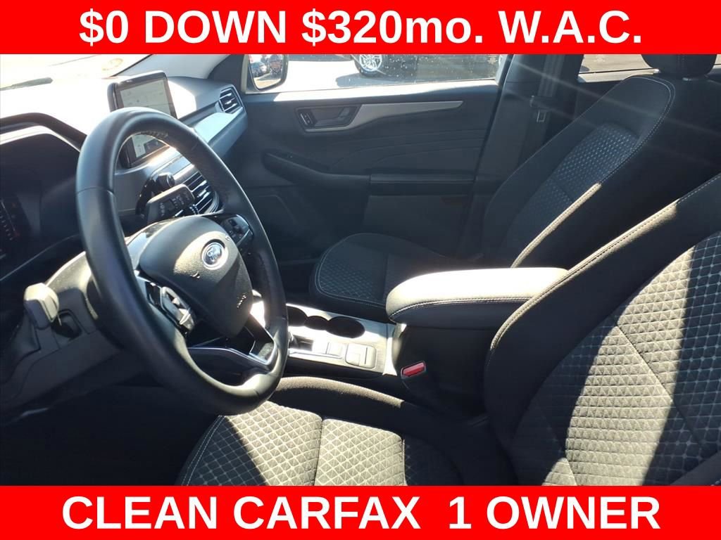 Used 2023 Ford Escape Active w/ Cold Weather Package image 8