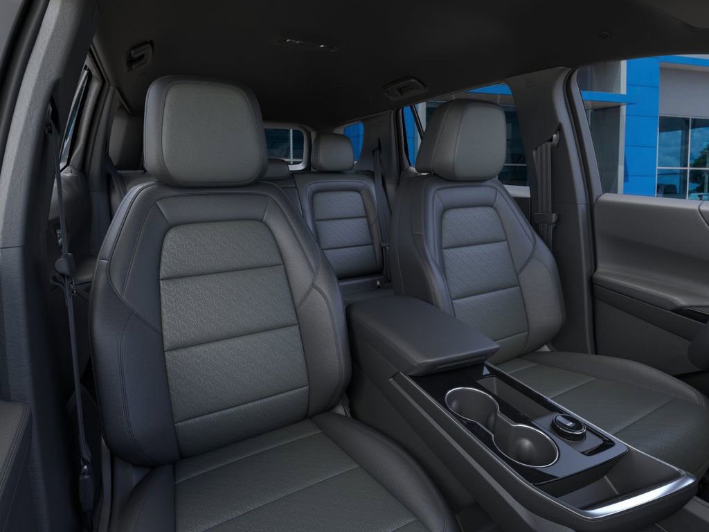 New 2026 Chevrolet Equinox LT w/ Convenience Package II FWD image 16