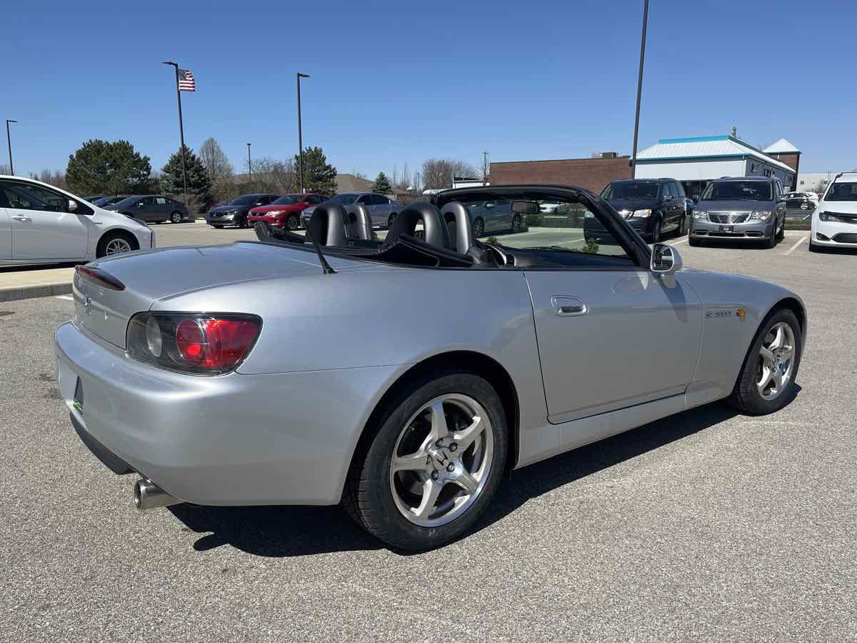 Used 2002 Honda S2000 image 7
