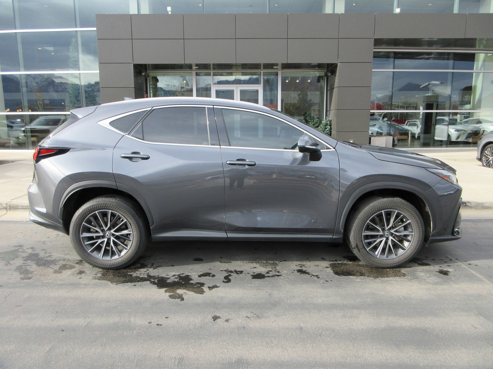 Used 2023 Lexus NX 250 FWD w/ Premium Package image 11