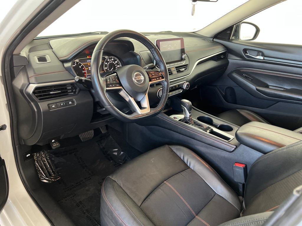 Used 2019 Nissan Altima 2.5 SR FWD image 19
