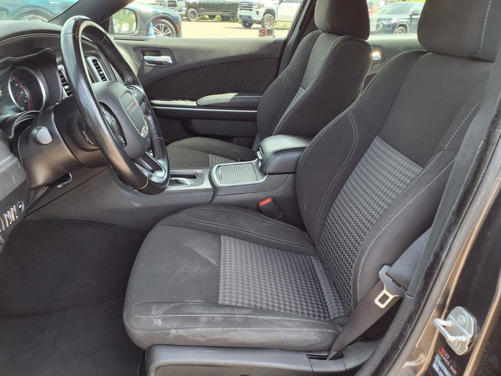 Used 2023 Dodge Charger SXT RWD image 24