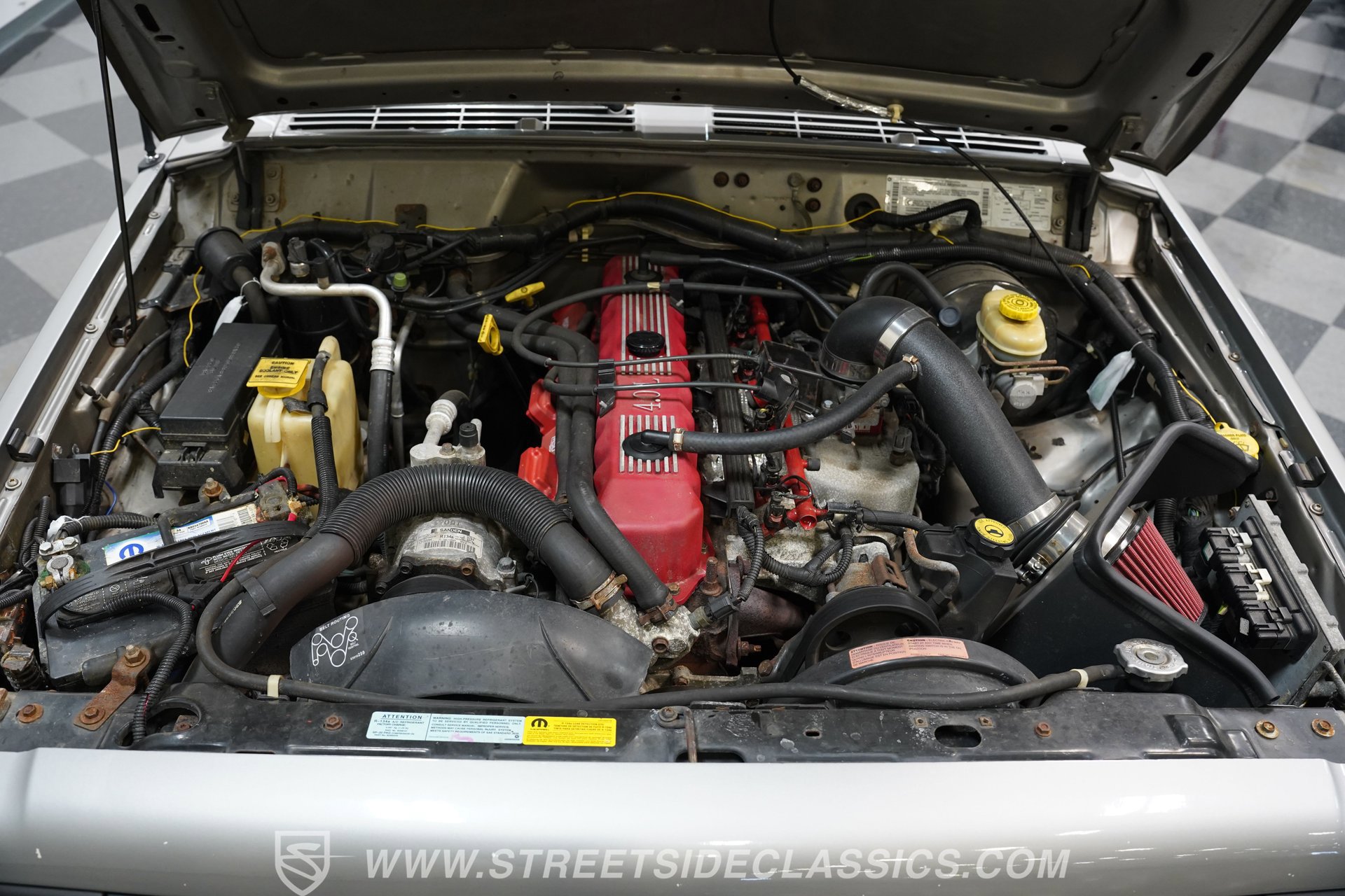 Used 2000 Jeep Cherokee SE image 3